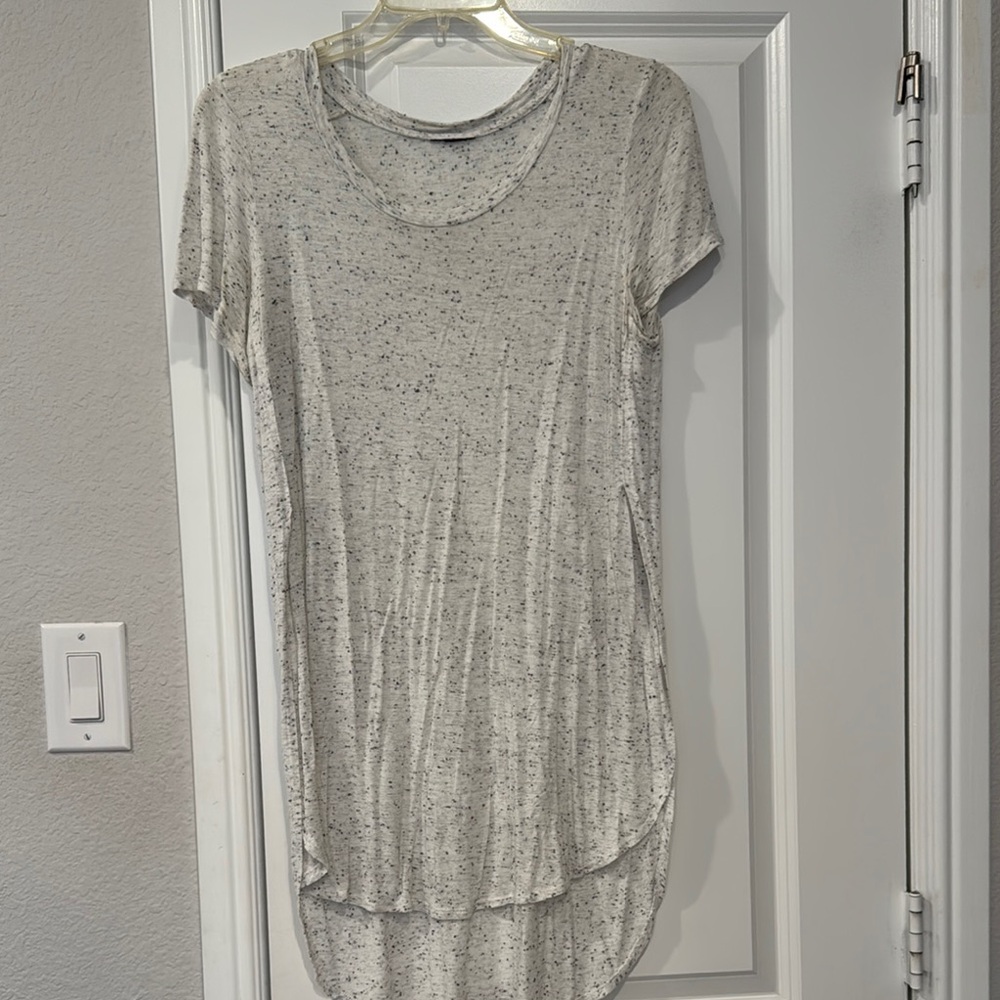 Women's Gray Speckled Top